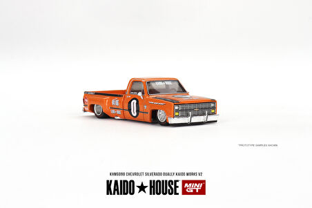 Mini GT Kaido House Chevrolet Silverado Dually KAIDO WORKS V2 1:64 090