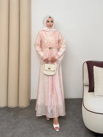 Silk Model Kemerli Bilek Büzgü Desen Detaylı Kadın Elbise