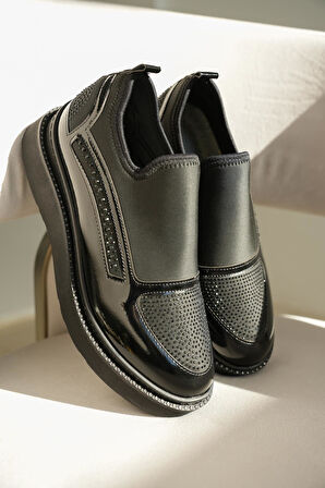 Büyük Numara Kadın Taşlı Spor Ayakkabı