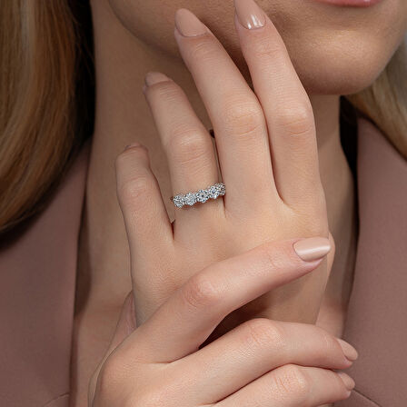 0,53 Karat Fantezi Pırlanta Yüzük 