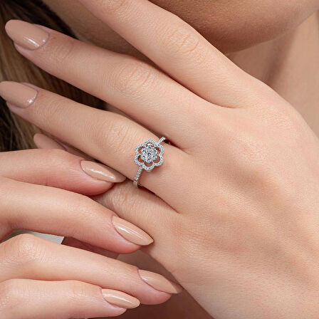 0,48 Karat Fantezi Pırlanta Yüzük 