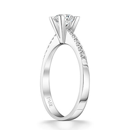 0,62 Karat Kolu Taşlı Tektaş Pırlanta Yüzük 