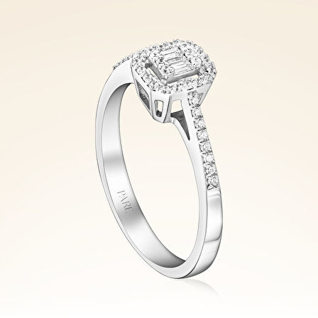 0,25 Karat Kolu Taşlı Baget Pırlanta Yüzük 