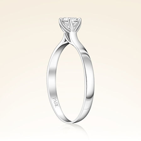 D Renk  0,30 Karat HRD Sertifikalı Tektaş Pırlanta Yüzük  