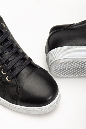 Kadın Siyah Hakiki Deri Yandan Fermuarlı Bağcıklı Spor Ayakkabı