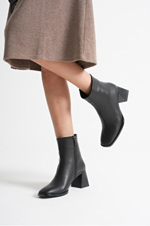 Alenro Kadın Siyah Topuklu Bot