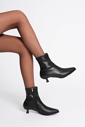 Anaira Kadın Siyah Topuklu Bot