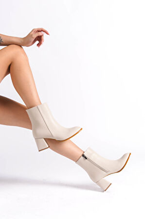 Epolenep Kadın Kışlık Bej Kalın Topuklu Bot