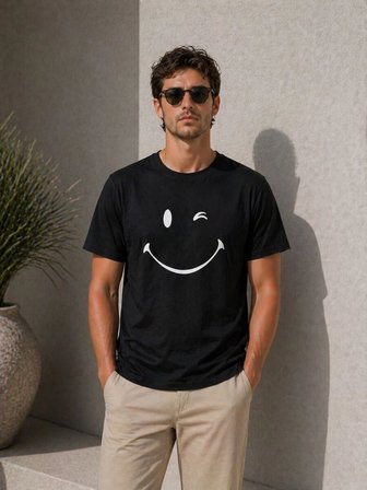 Virelto Erkek Siyah Gülümseyen Yüz Tasarımlı T-Shirt