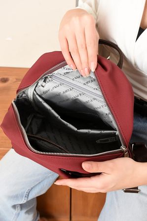 Sirt Cantasi Gunluk Cantasi Okul Cantasi Kadin Cantasi Yeni Sezon Ebat Boy 31 Cm En 29 Cm Bordo Just Polo