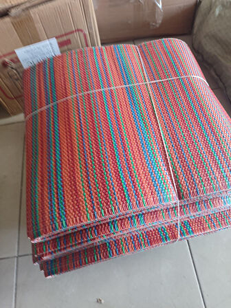 Piknik Hasırı Plaj Hasırı  Katlanan Hasır Kilim Plastik Kamp Hasırı Bahçe Hasırı BÜYÜK BOY180*270 Cm