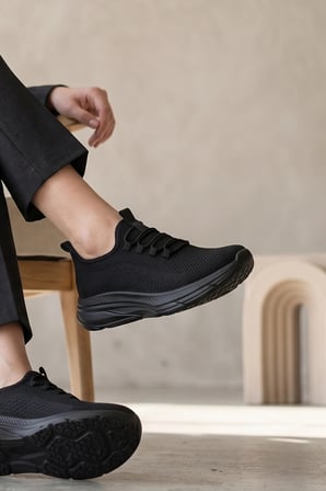 Daıly - Max Pro: Ultra Hafif Antrasit Siyah Unısex Spor Ayakkabı
