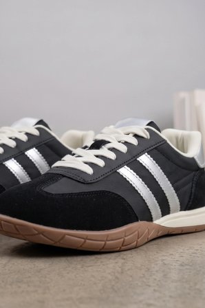 Asorti Unisex Siyah Süet Detaylı Retro Sneaker - Klasik Kauçuk Tabanlı Günlük Spor Ayakkabı