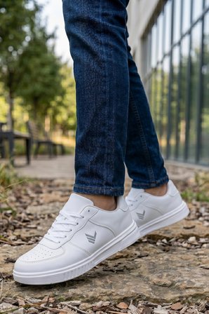 Premium Serisi Beyaz Çizgili Unısex Sneaker – Günlük Spor Ayakkabı