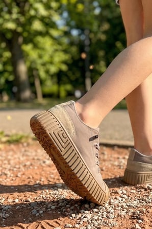 Unisex Çocuk Bej Lifestyle Günlük Ayakkabı - Dayanıklı Tırtıklı Kalın Taban