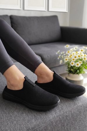 Urban-Flex Esnek Tabanlı Ultra Hafif Ortopedik Medikal Hulluks Topuk Dikeni Kadın Kömür Renk Yürüyüş Terliği