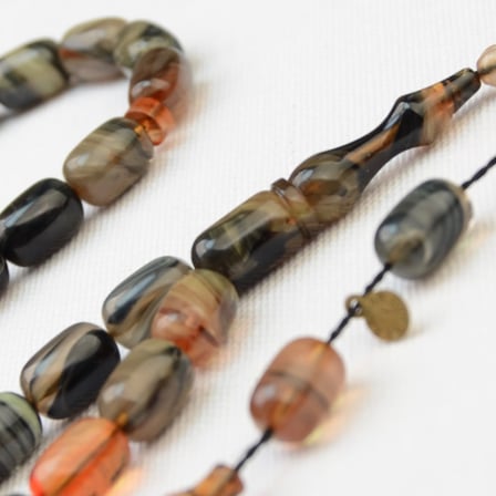 Kapsül Kesim 11X7 mm İmzalı Seri Hareli Ateş Kehribar Sistem Püsküllü Tesbih