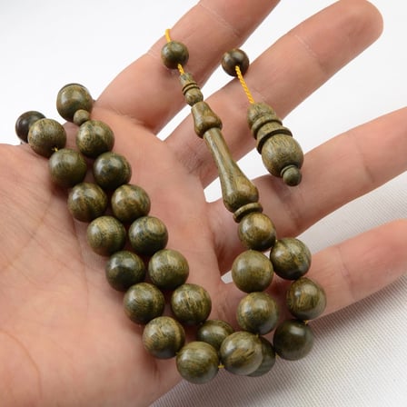 Küre Kesim 11X11  mm Muhteşem Kokulu Doğal Pelesenk Ağacı Sistem Püsküllü Tesbih