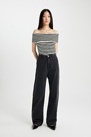 DeFacto Fitted Çizgili Açık Omuz Basic Düz Triko Bluz D2998AX24SMBK27