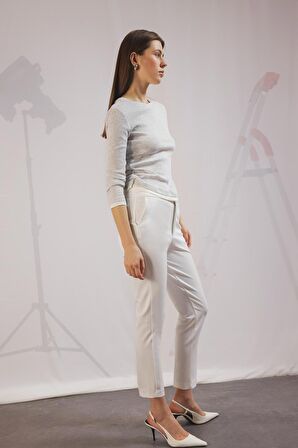 DeFacto Klasik Chino Kumaş Pantolon Normal Bel Basic Düz Cepli Bilek Boy C1429AX25SPWT32