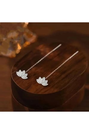 Lily Lotus Minimal Kadın Küpe | Gümüş Tasarım | Zarif & Şık Hediye| Özel Kutulu P291S1261, one size