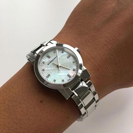 Burberry BU9224 Kadın Kol Saati