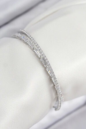 Pirinç Zirkon Taşlı Su Yolu Model Gümüş Renk Kadın Bileklik