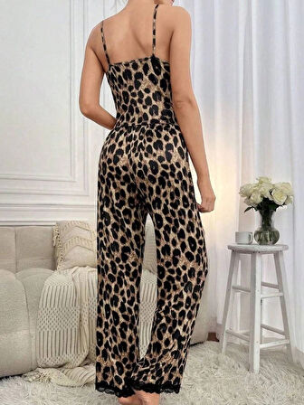 Kadın Ip Askılı Yakası Dantelli Bluz Ve Pijama Sandy Ikili Takım