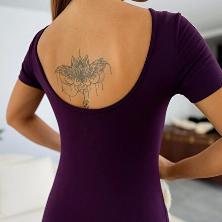 Kadın Kısa Kollu Sırt Dekolteli Yırtmaç Detaylı Viskon Elbise