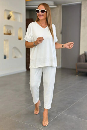 Kadın Kısa Kollu V Yakalı Pul Payetli Viskon Iki Iplik Bluz Ve Pantolon Ikili Takım