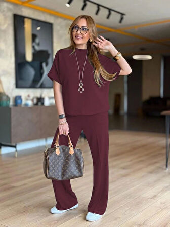 Kadın Kısa Kollu Bisiklet Yaka Omuzdan Düğmeli Viskon Iki Iplik Kısa Bluz Ve Pantolon Ikili Takım