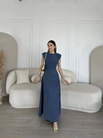 Keten Yandan Yırtmaçlı  Uzun Sıfır Kolsuz Elbise - Mavi
