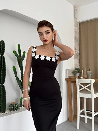 Mıng Çiçek Detaylı Elbise