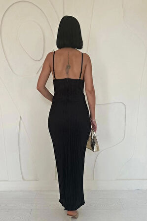 Siyah Piliseli Halter Boyun Elbise