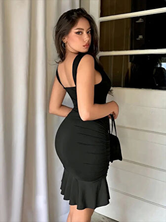 Kadın Askılı Derin V Dekolteli Fırfırlı Janjan Krep Elbise