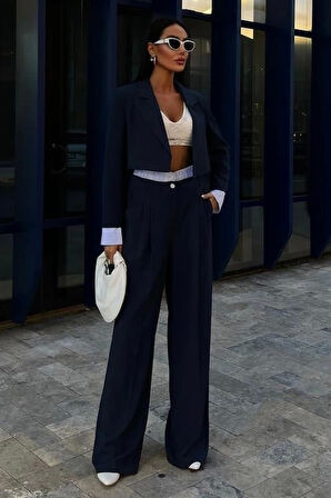 Garni Detaylı Crop Ceketli Takım 10075