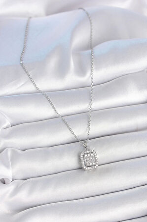 316L Çelik Gümüş Renk Zincir Kare Zirkon Taşlı Kadın Kolye