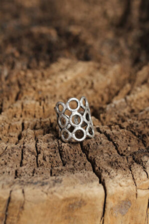 Otantik Tasarımlı Ayarlamalı Kadın Yüzük