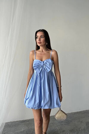 Mavi Önü Fiyonklu Askılı Elbise