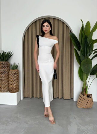 Jovani Omuz Detaylı Elbise