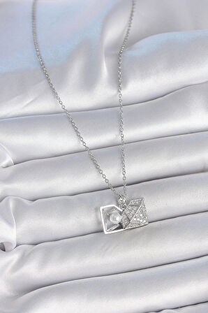 316L Çelik Gümüş Renk Zincir Zirkon Taşlı İncili Açılır Elmas Model Kadın Kolye