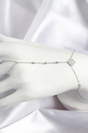 Pirinç Zirkon Taşlı Yonca Model Gümüş Renk Şahmeran