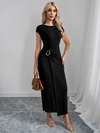 Kadın Yarım Ay Kollu Yuvarlak Yaka önünde Toka Detaylı Modal Maxi Elbise