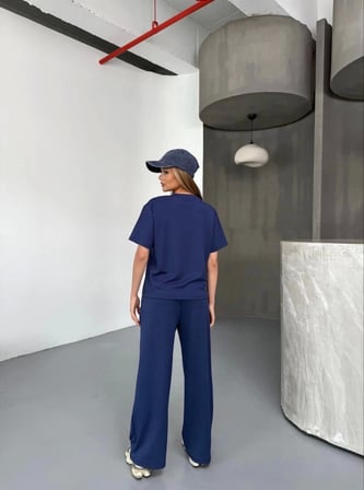 Osy Modal Yumuşak Dokulu Kumaş Kısa Kollu Bluz Rahat Pantalon Ikili Takım- Lacivert