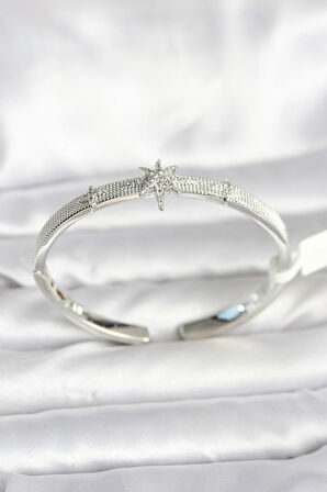 Pirinç Gümüş Renk Kutup Yıldızı Model Kadın Kelepçe Bileklik