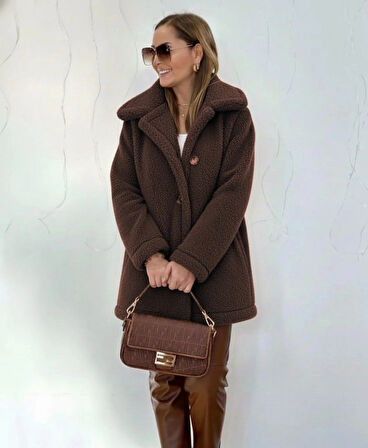 Kadın Uzun Kollu Yakalı önden Düğmeli Welsoft Kaban