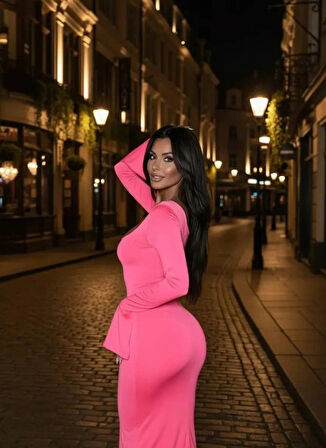 Kadın Uzun Kollu Kare Yaka Volanlı Manşet Detay Maxi Boy Elbise