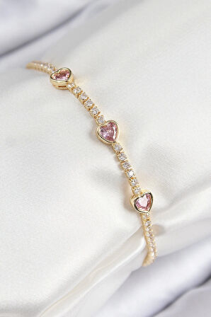 Pirinç Zirkon Taşlı Pembe Kalp Model Gold Renk Kadın Bileklik