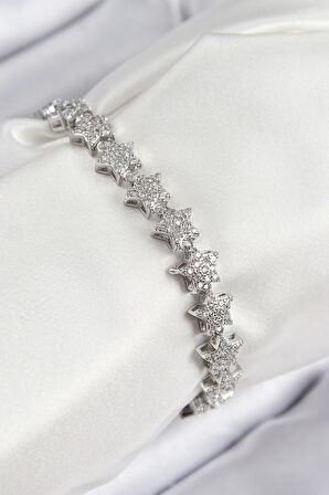 VIP Seri Pirinç Zirkon Taşlı Sıralı Yıldız Model Gümüş Renk Kadın Bileklik