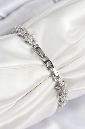 VIP Seri Pirinç Zirkon Taşlı Sıralı Yıldız Model Gümüş Renk Kadın Bileklik